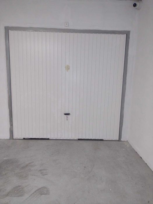 Дава се под наем Гараж / Паркомясто в София, Дружба 2 - 18 кв.м за 102 € - Снимка #2