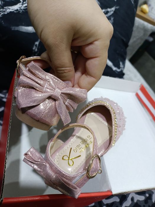 новые туфли на девочку