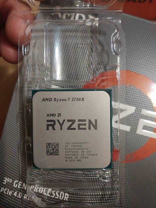 Ryzen 7 3700X , AM4 , zen2 8-ядрен , 16-треда