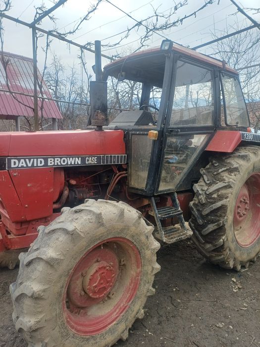 Vând-schimb Tractor Case David Brown de 90 cai