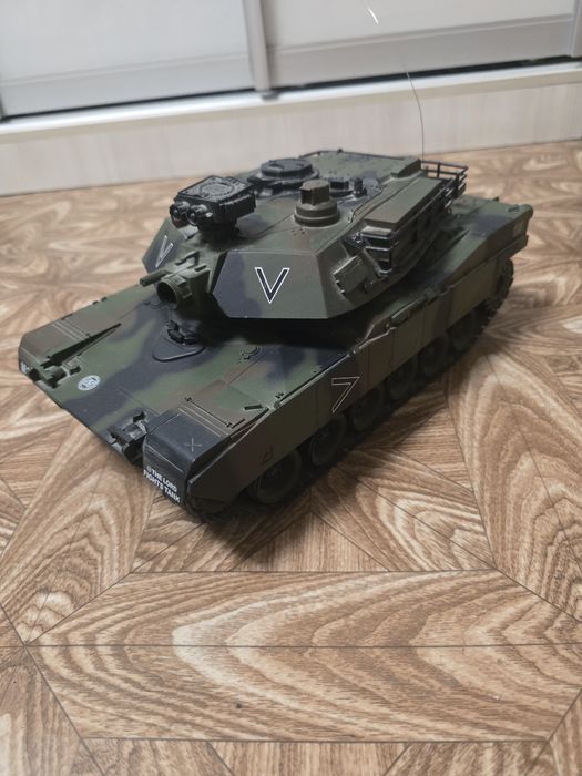 Танк на дистанционное управлении