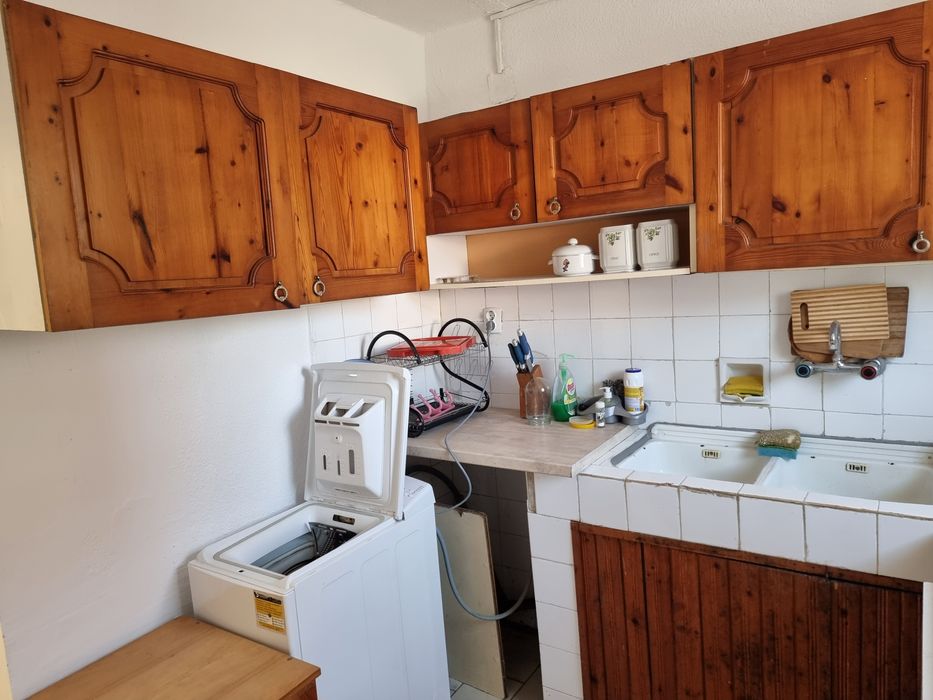 Дава се под наем Етаж от къща в Добрич, Балик - 50 кв.м за 612 € - Снимка #2