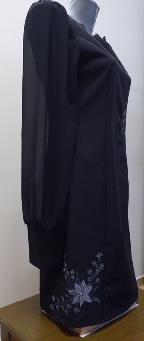 Ръчно рисувана рокля