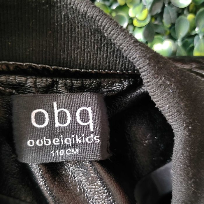 Кожаная куртка на мальчика