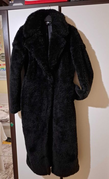 Missguided пухкаво палто