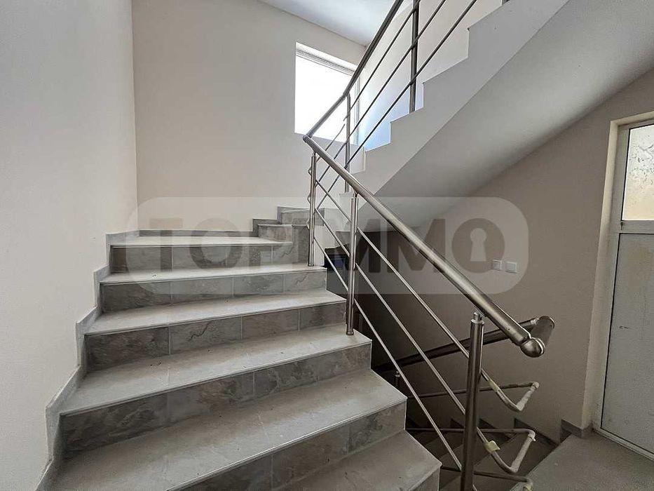 Продава се Двустаен апартамент в Варна, Трошево - 65 кв.м за 2000 €/кв.м - Снимка #10