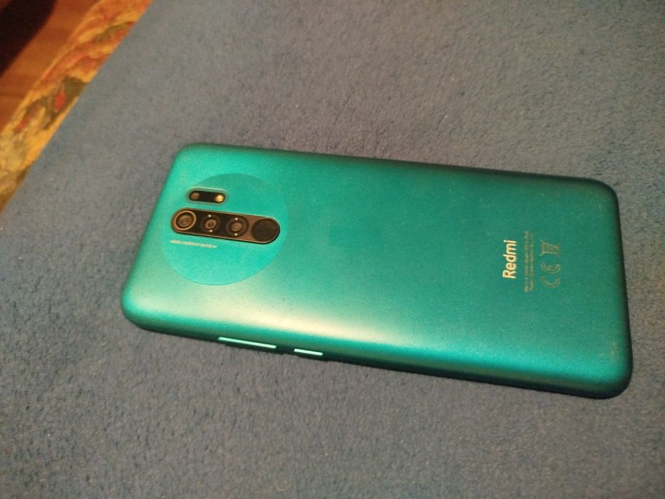Redmi 9 не включается