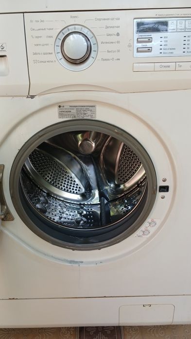 Продам стиральную машину