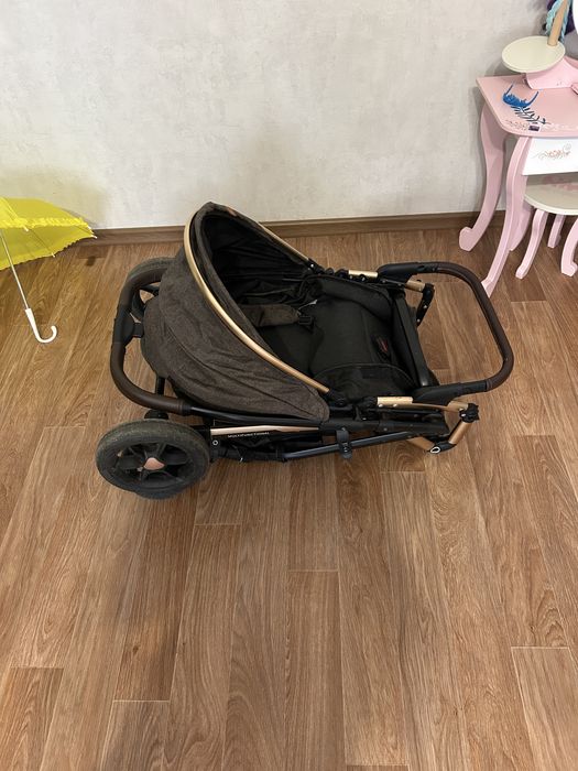 Продам коляску текнум