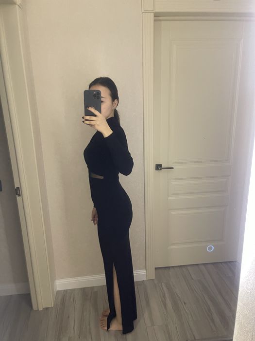 Платье черное размера S