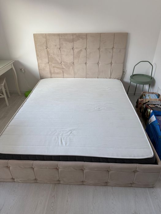 Vand pat tapitat plus saltea