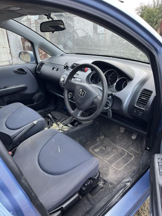 Honda Jazz 1.4  Хонда джаз бензин на части