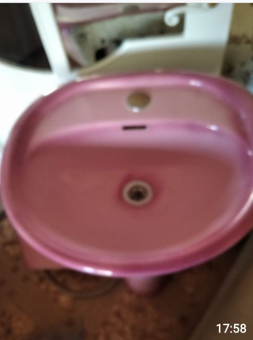 Продам раковину и бочек для унитаза