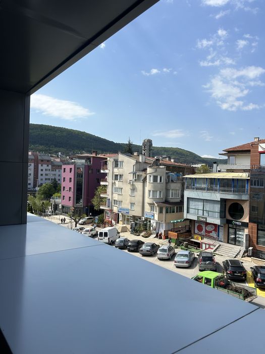 Дава се под наем Едностаен апартамент в Шумен, Басейна - 70 кв.м за 357 € - Снимка #16