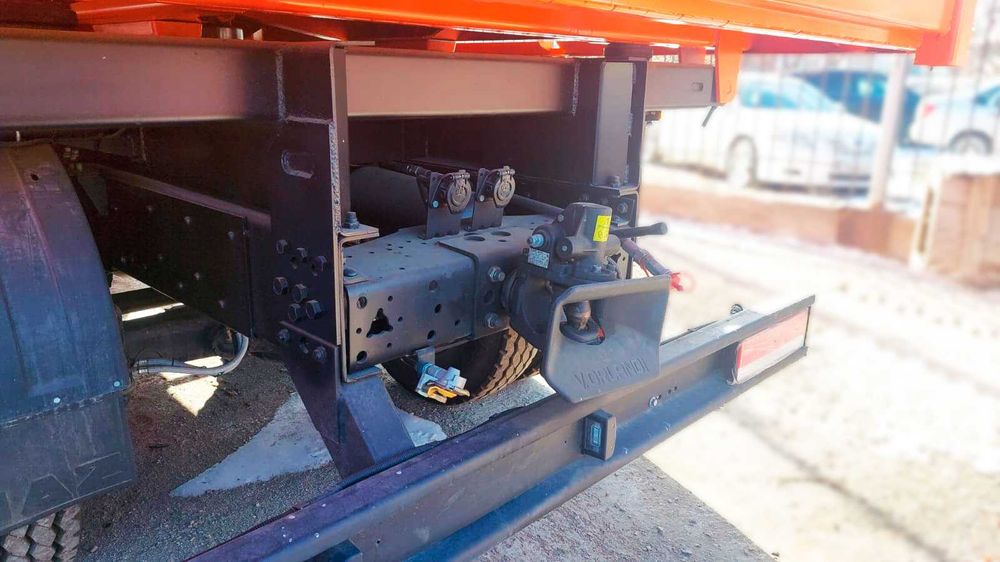 Самосвал КАМАЗ-45143 Зерновоз