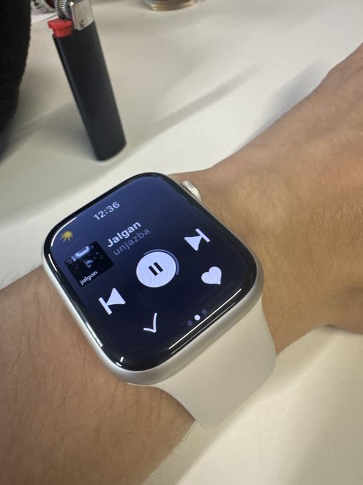 Часы apple watch 9