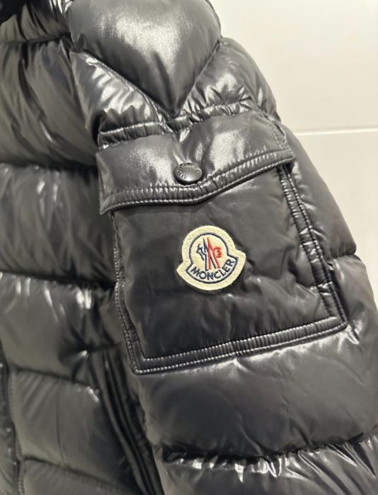 Зимно яке Moncler Maya