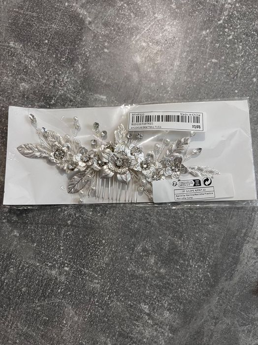 Колие с обици - ново