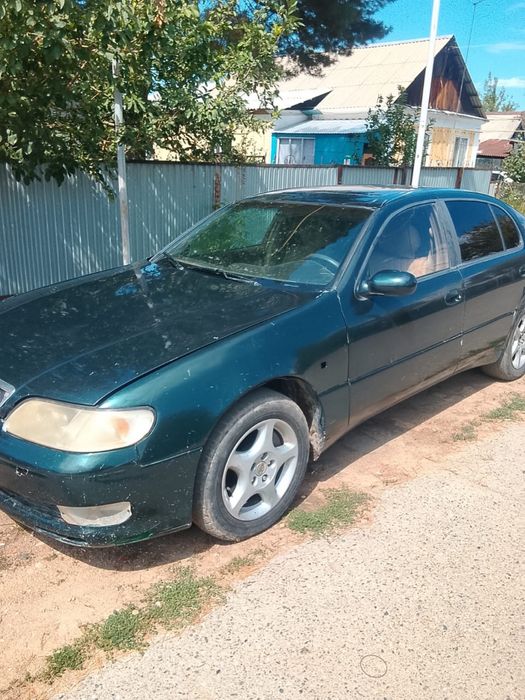 Lexus GS 300 срочно продам