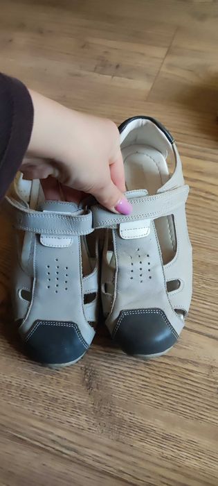 Естествена кожа сандали