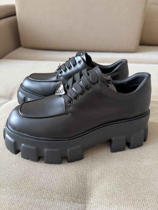 Женский обувь прада новая