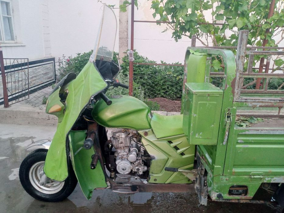 Holati yaxshi ,faqat haydab pul topish kerak