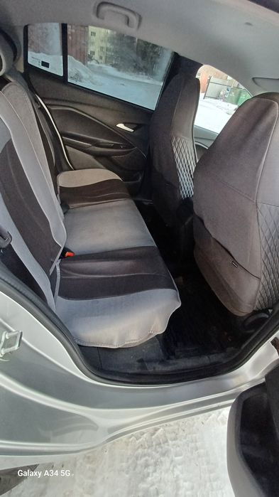 Продам Шевроле Оникс