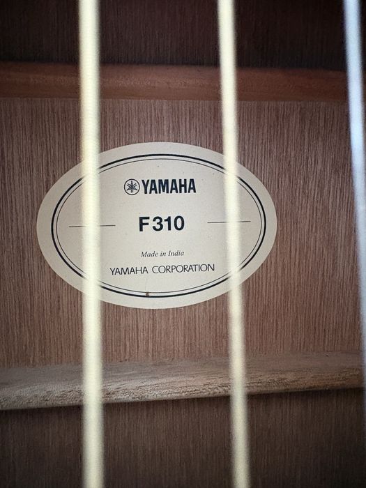 Chitara Yamaha F310