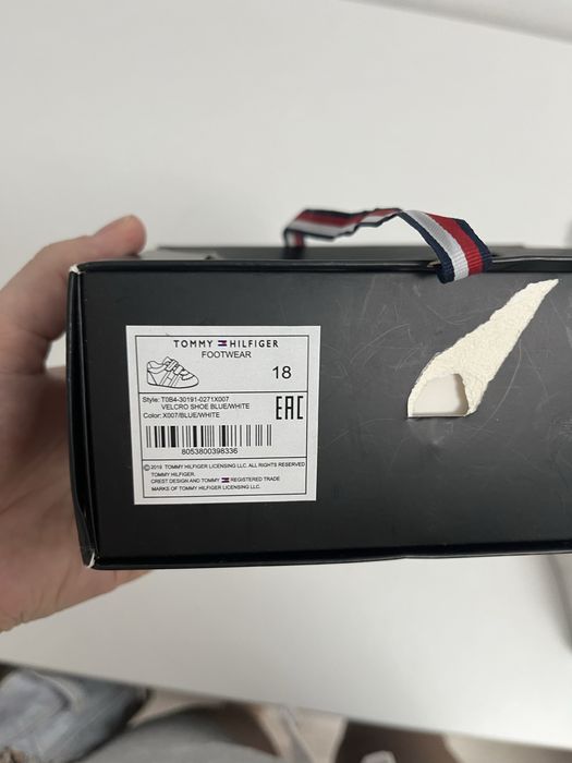 Adidasi bebe -Tommy Hilfiger