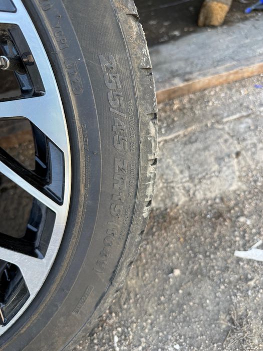 Колесо в сборе на Ауди A8