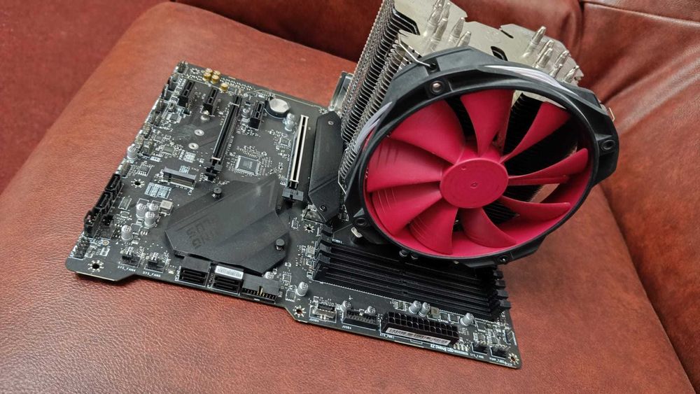 KIT i5 10600K - MSI Z490 Gaming Plus - Cooler CPU Deepcool