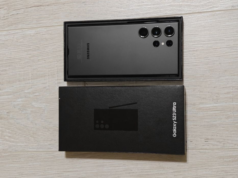 Samsung S23 Ultra 512 gb Ram 12 5G EAC