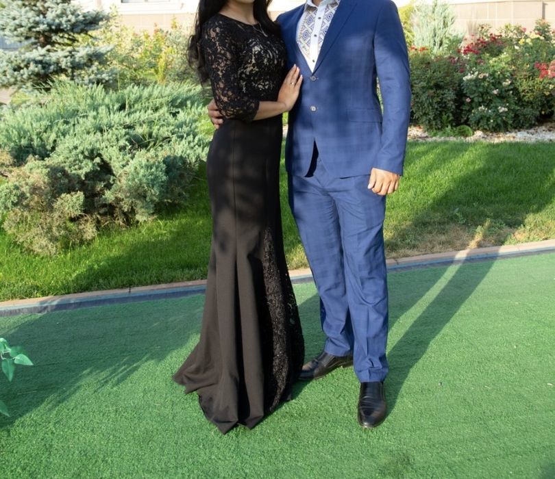 Платья вечернее почти новое