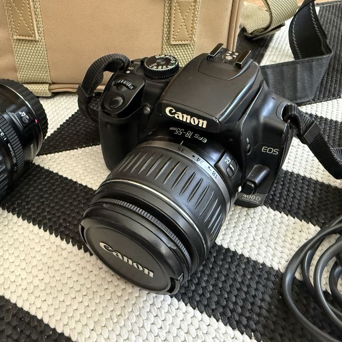 Canon EOS 400D + 2 обектива Canon 18-55 / 20-35 USM + оригинална чанта