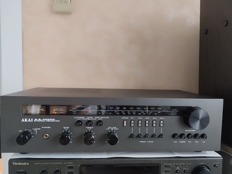 Ресивер Акай стерео АА 1010L