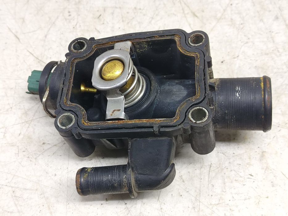 Carcasa corp termostat 1.6 benzina NFU d2c006tt Peugeot 206 1 (facelift) (2002 - 2009) benzina
