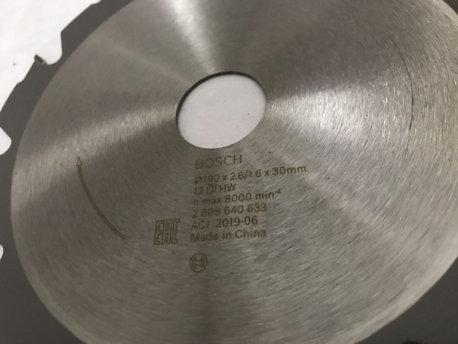 Panza Circular Bosch 190X2.6X30 MM Z-12 CONSTRUCT LEMN