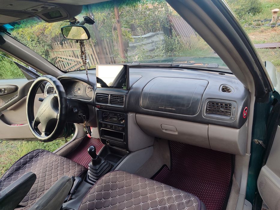 Subaru forester 1998 года