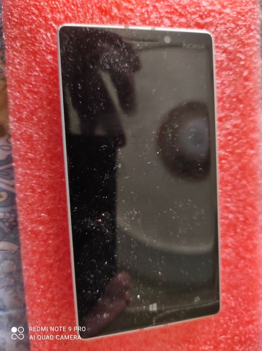 Nokia Lumia 930 не работает на запчасть