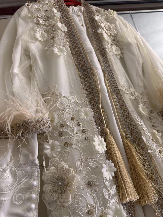 Kelin salom koyne sotiladi