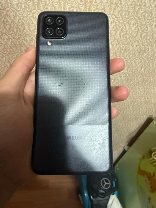 Продам самсунг а12