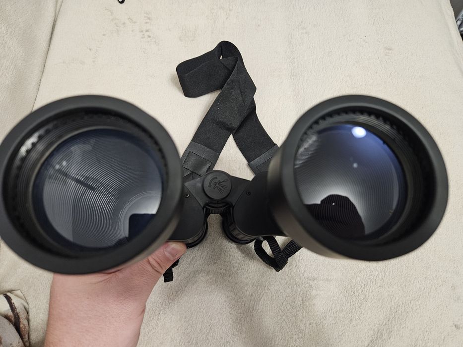 Binoclu 10-30 x 60 zoom A