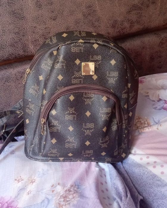 RUGZAK Sumkalar ARZON Sotiladi