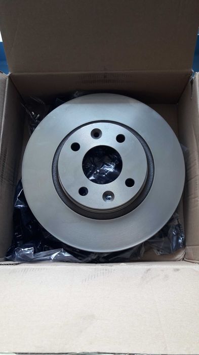 Piese de schimb, discuri/plăcuțe frână, filtre, bielete diferite marci