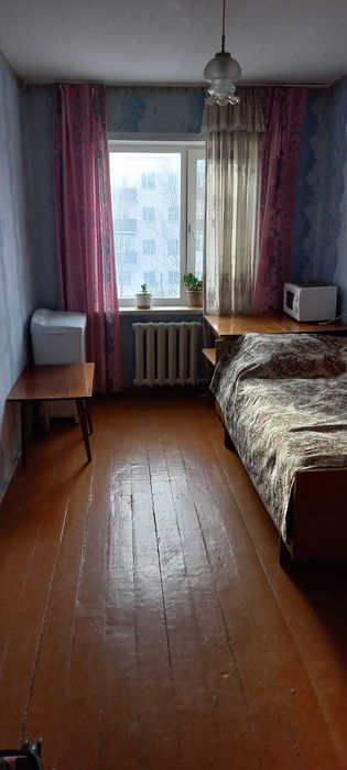 продам 3 комн квартиру в районе Авицены