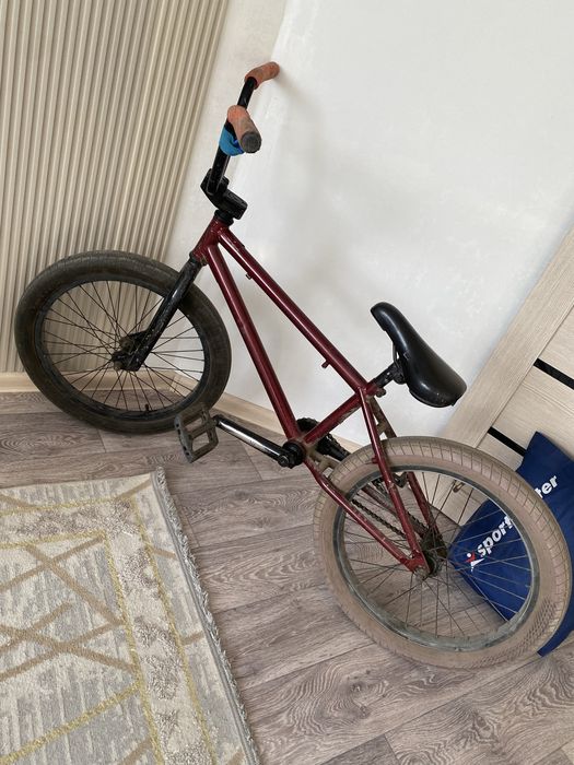 Продам трюковой велик BMX