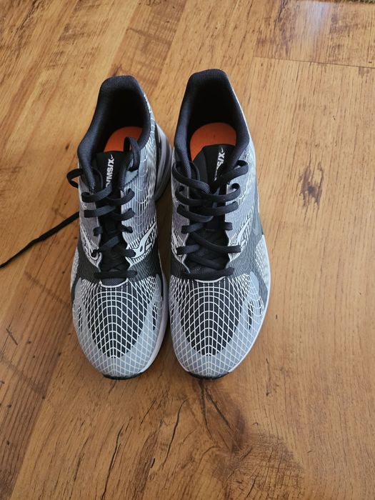 Мъжки кожени маратонки nike dimsix