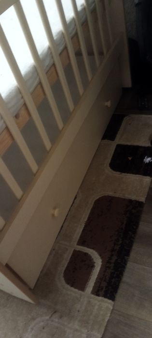 Детская кроватка маятник