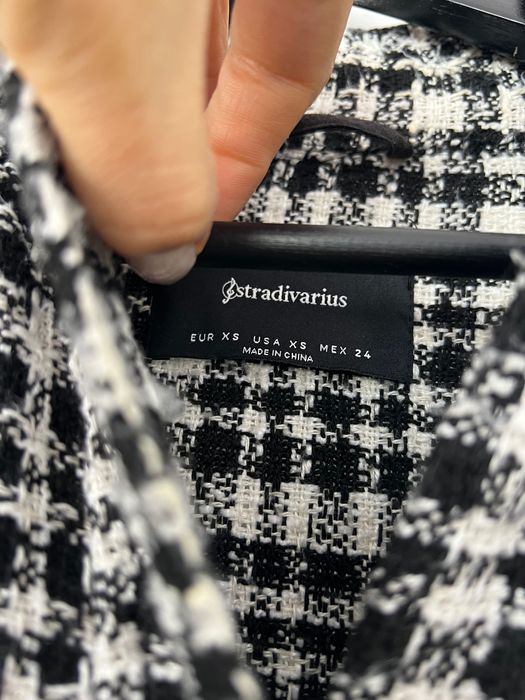 Преходно яке Stradivarius