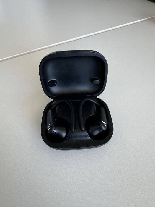 Beats Powerbeats Pro 2